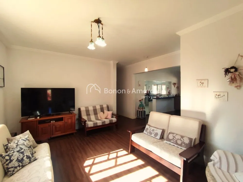 Chácara, 3 quartos, 1800 m² - Foto 2