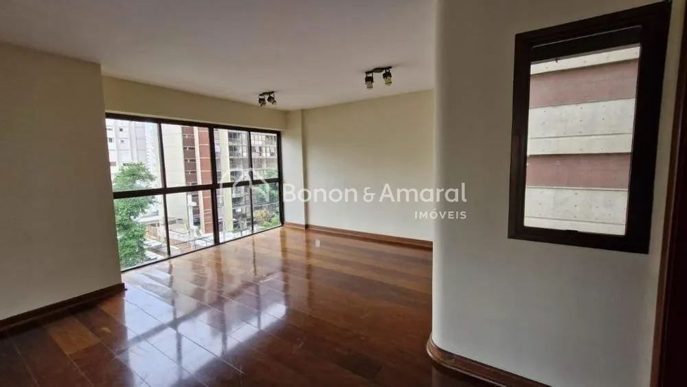 Apartamento, 3 quartos, 240 m² - Foto 1