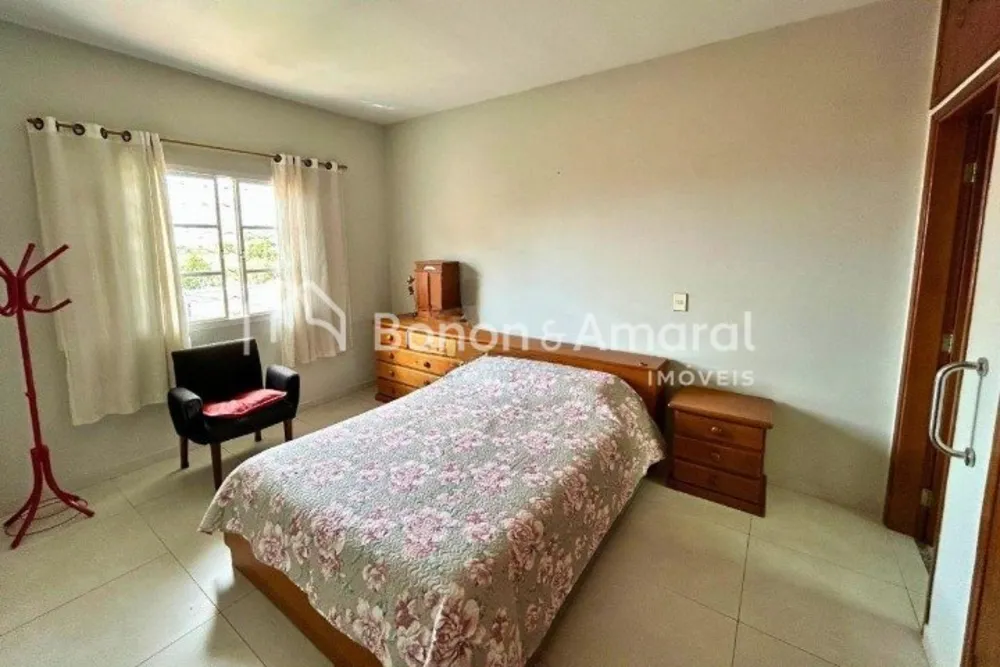 Casa, 4 quartos, 200 m² - Foto 3