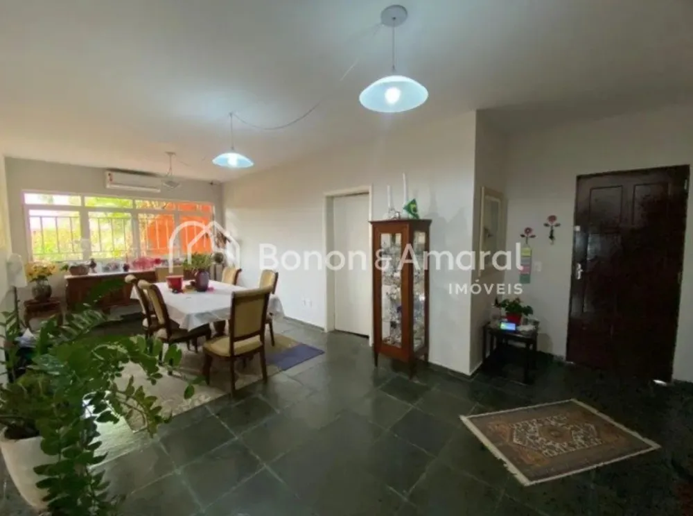Casa, 4 quartos, 268 m² - Foto 2