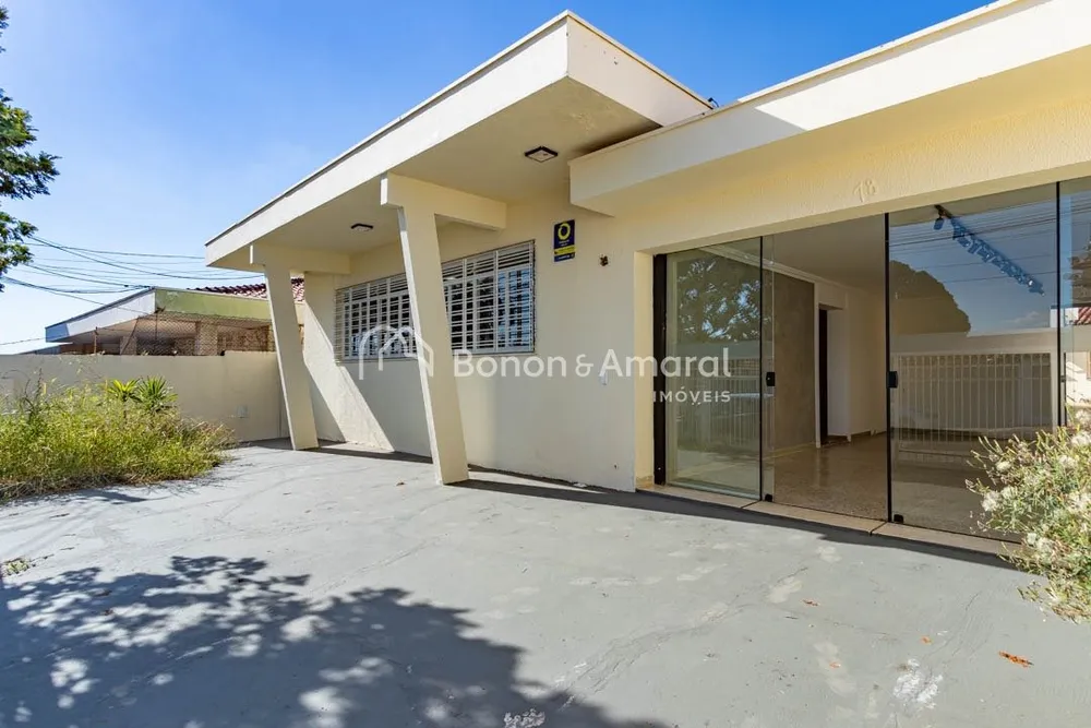 Casa, 3 quartos, 253 m² - Foto 1