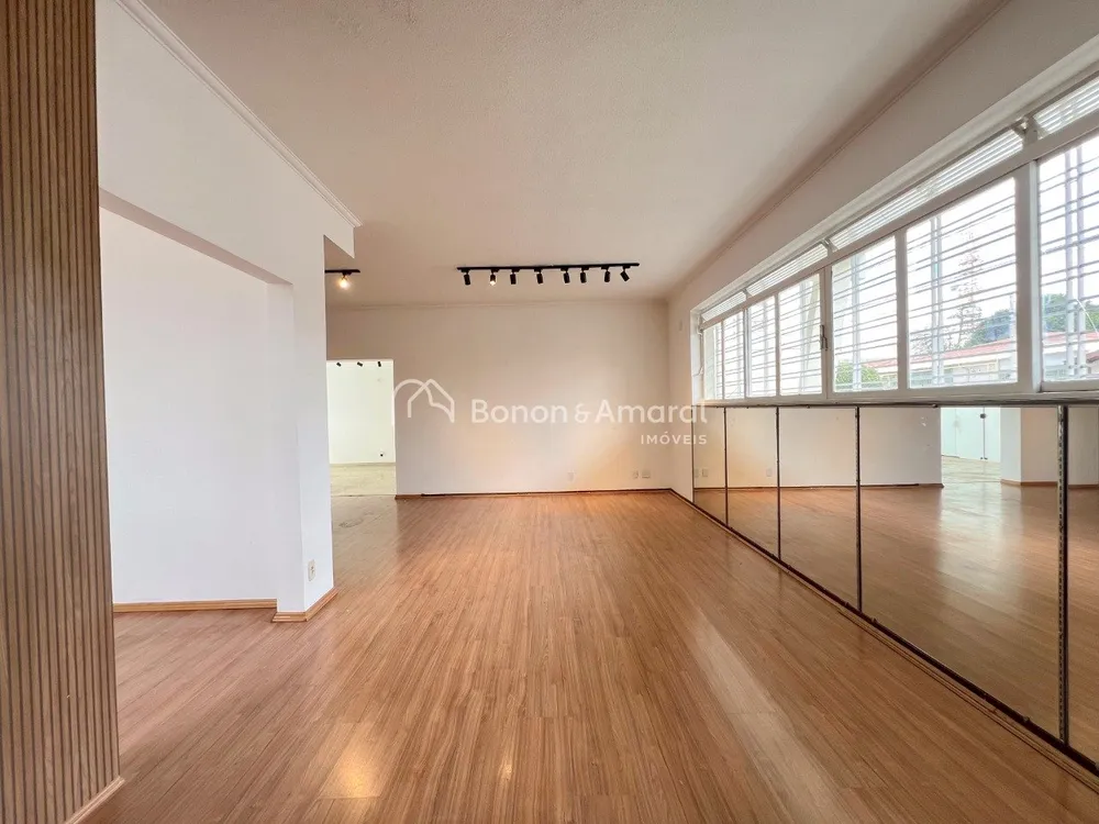 Casa, 3 quartos, 253 m² - Foto 4