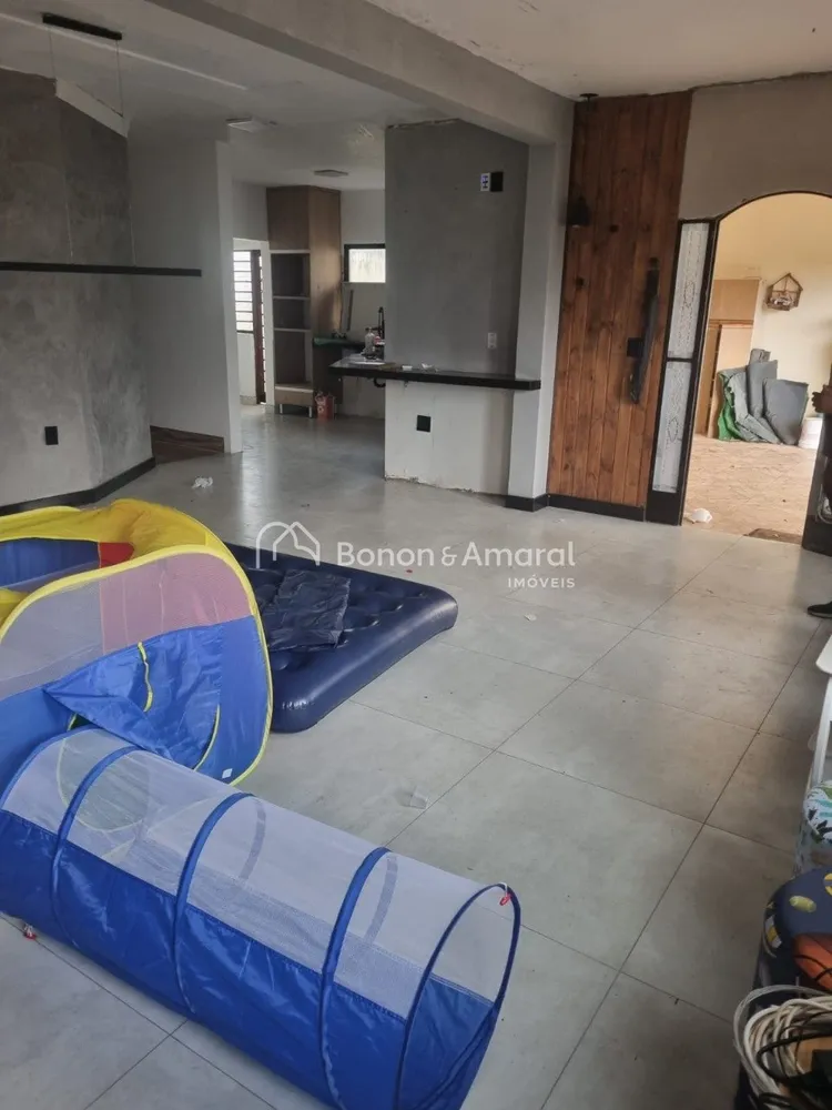 Casa, 4 quartos, 220 m² - Foto 2
