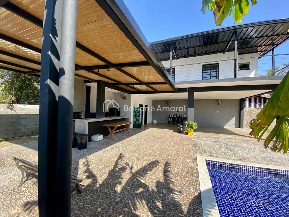 Chácara, 3 quartos, 735 m² - Foto 2