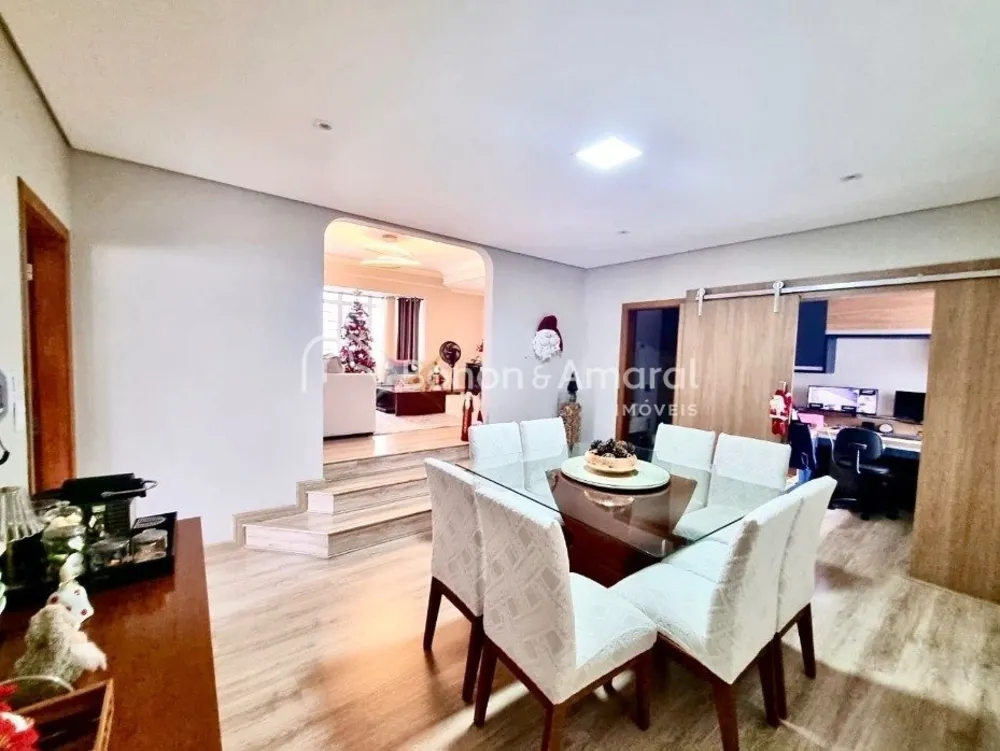 Casa, 3 quartos, 184 m² - Foto 3