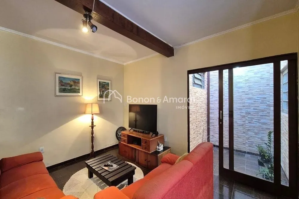 Casa, 4 quartos, 228 m² - Foto 1