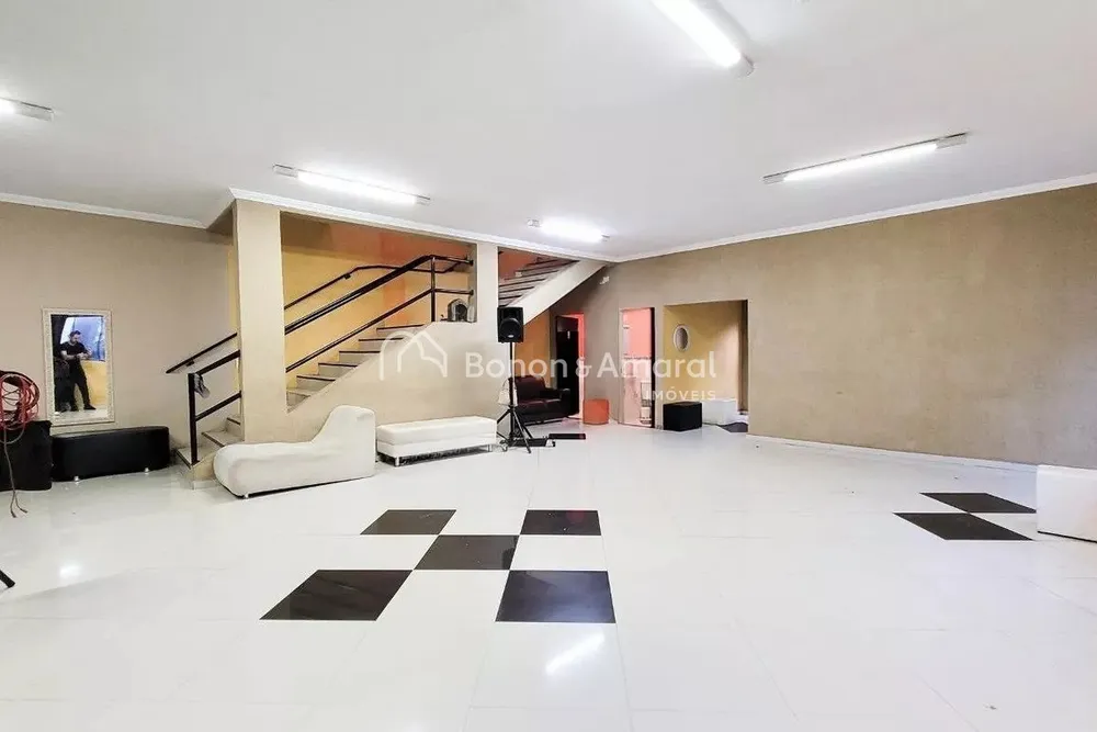 Casa, 2 quartos, 327 m² - Foto 1