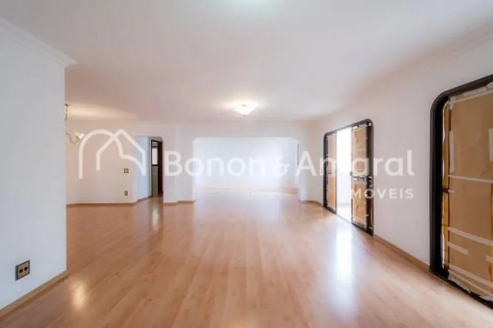 Apartamento, 4 quartos, 215 m² - Foto 1