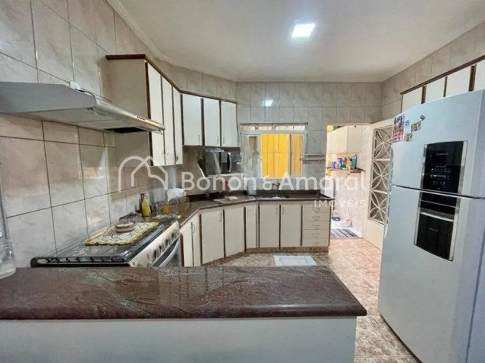 Casa, 3 quartos, 233 m² - Foto 3