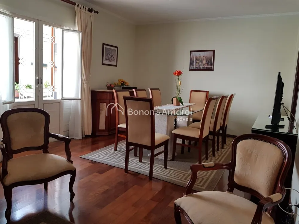 Casa, 4 quartos, 228 m² - Foto 1