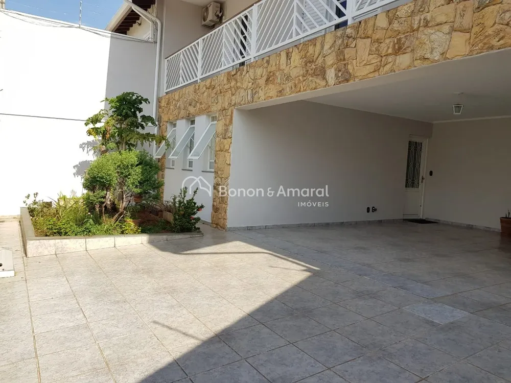 Casa, 4 quartos, 228 m² - Foto 2