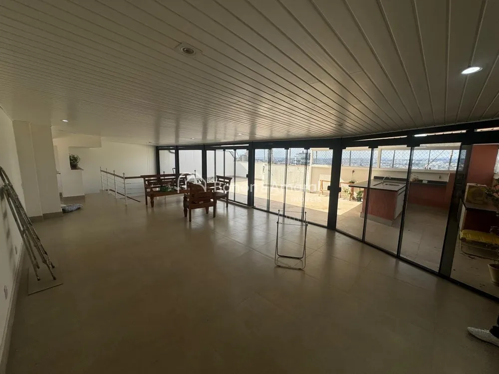 Cobertura, 3 quartos, 260 m² - Foto 3