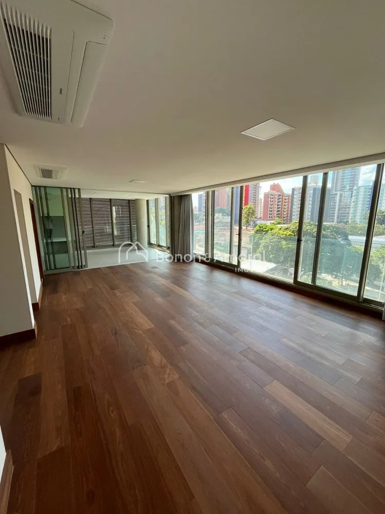 Apartamento, 3 quartos, 257 m² - Foto 2