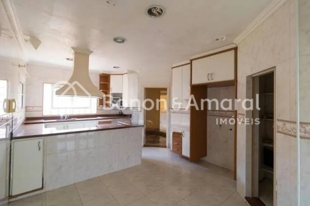 Casa, 4 quartos, 331 m² - Foto 1