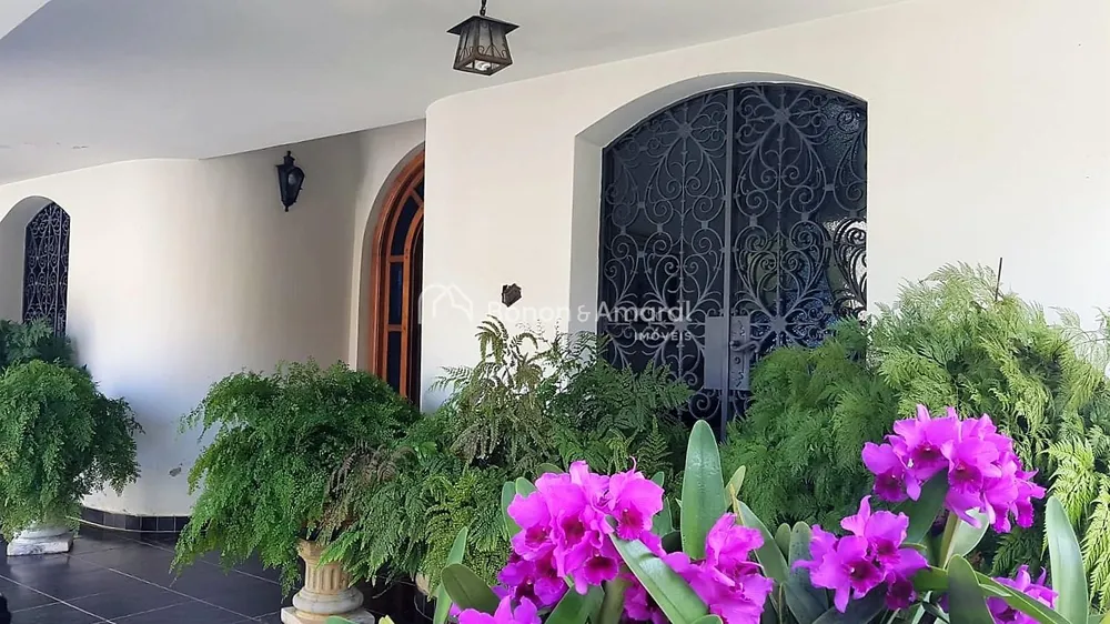 Casa, 3 quartos, 382 m² - Foto 1