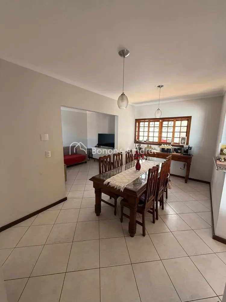 Casa, 3 quartos, 213 m² - Foto 3
