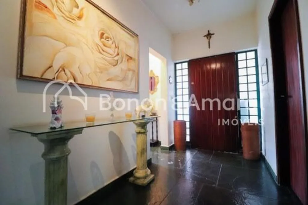 Casa, 5 quartos, 322 m² - Foto 1