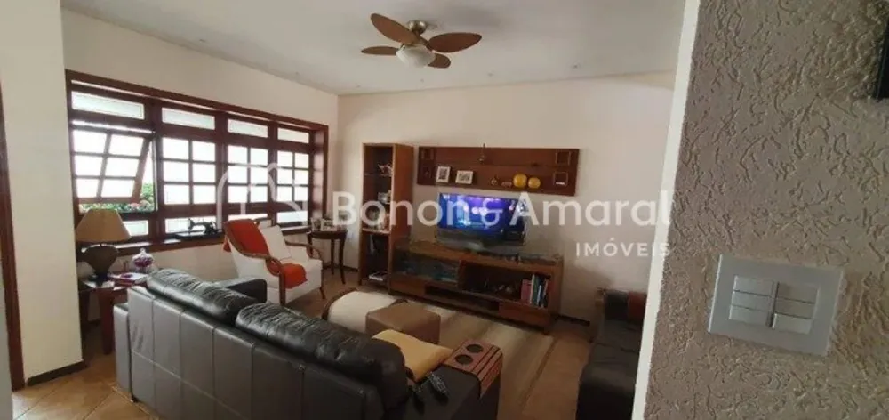 Casa, 3 quartos, 250 m² - Foto 1