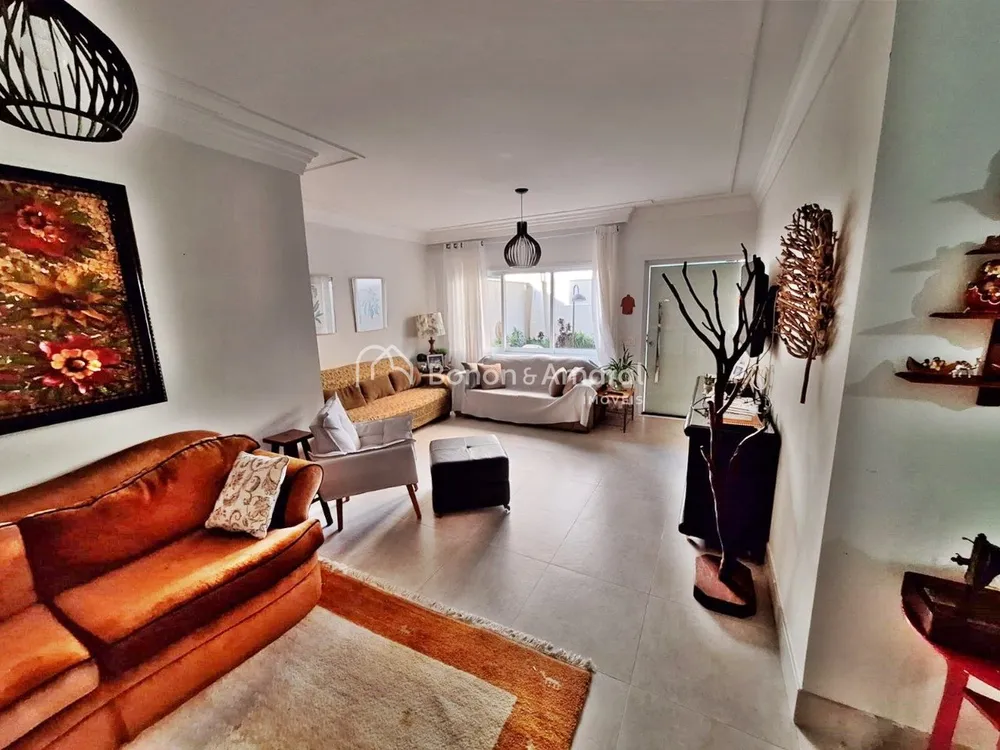 Casa, 4 quartos, 300 m² - Foto 2