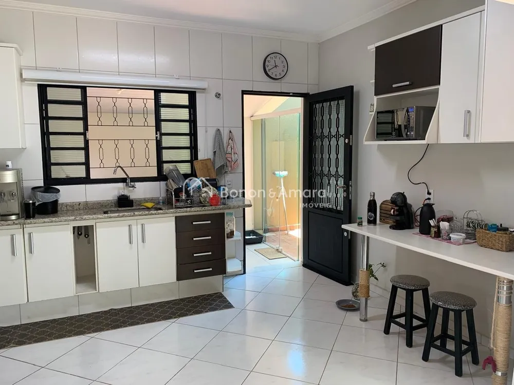 Casa, 3 quartos, 219 m² - Foto 4