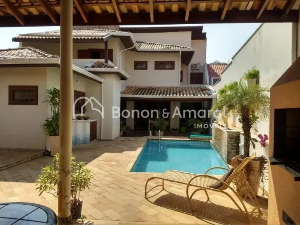Casa, 3 quartos, 317 m² - Foto 1
