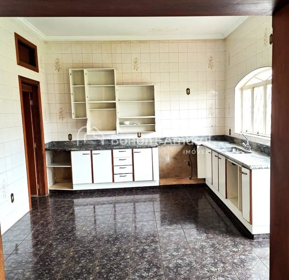 Casa, 6 quartos, 410 m² - Foto 2