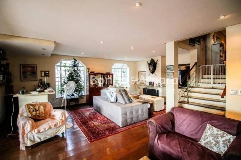 Casa, 4 quartos, 430 m² - Foto 1