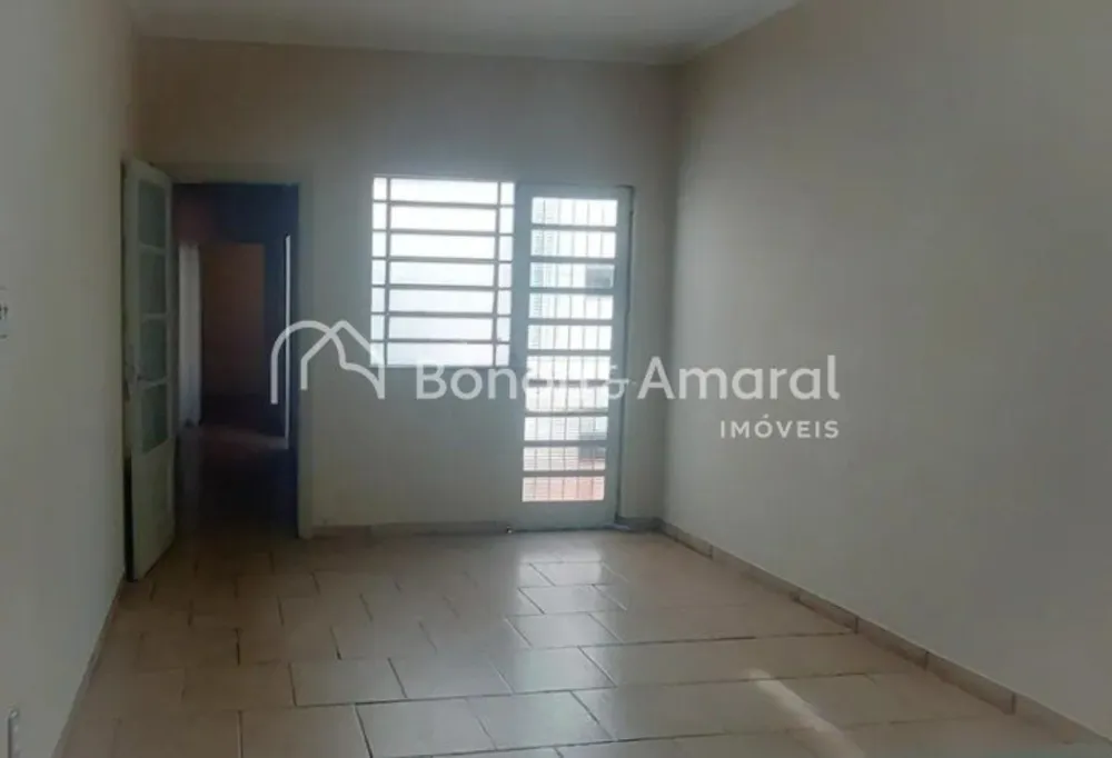 Casa, 3 quartos, 211 m² - Foto 1