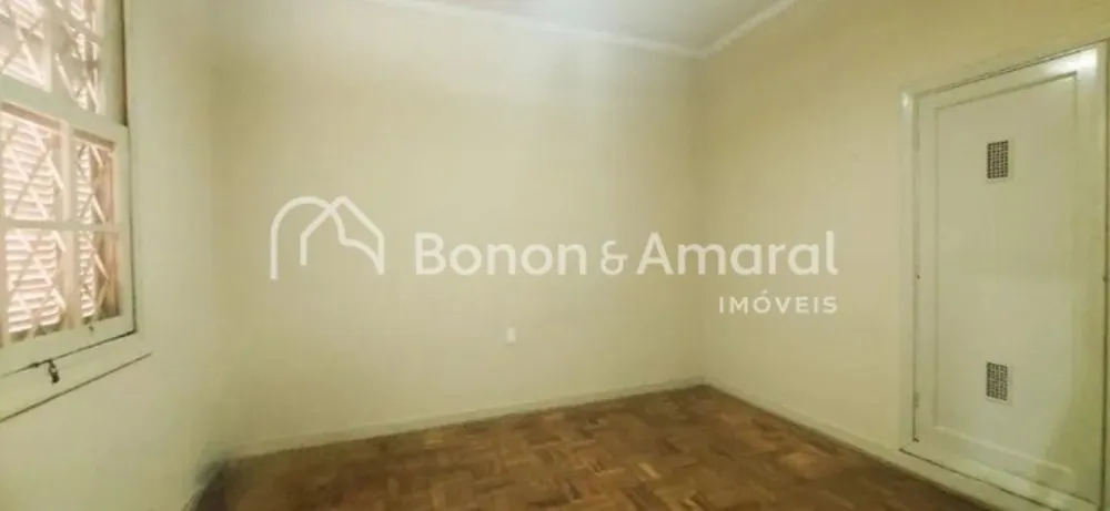 Casa, 3 quartos, 211 m² - Foto 2