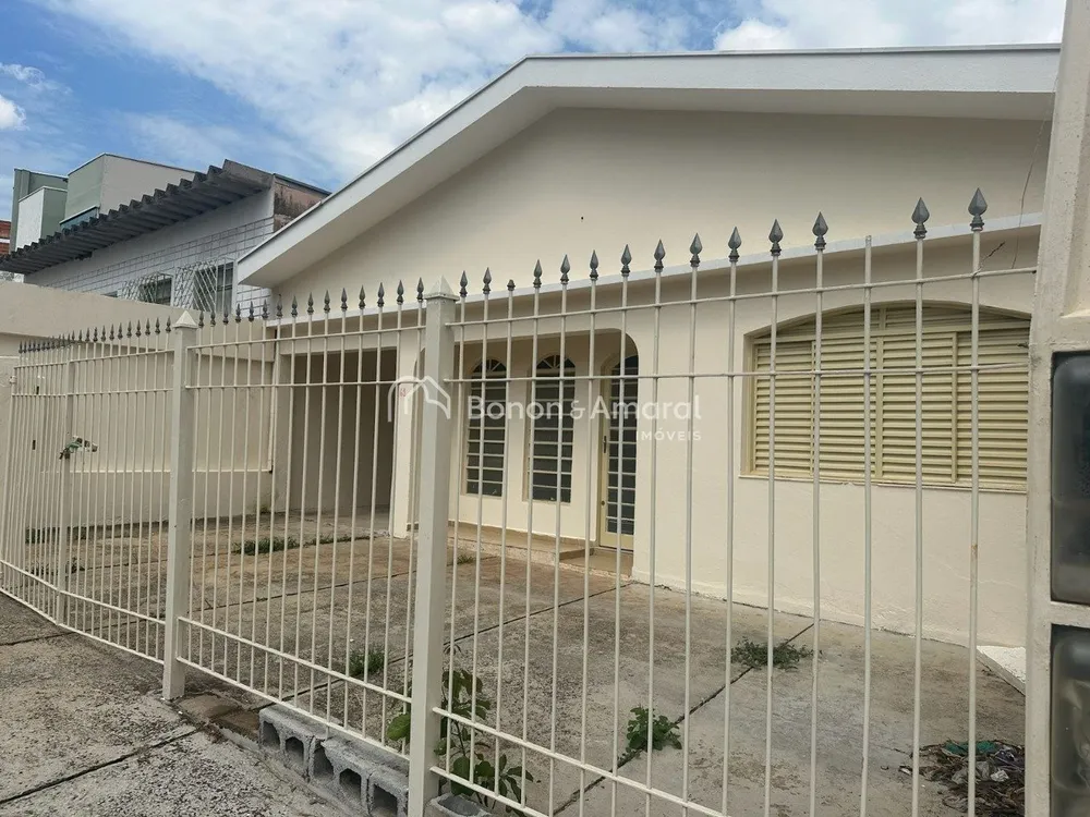Casa, 5 quartos, 143 m² - Foto 1
