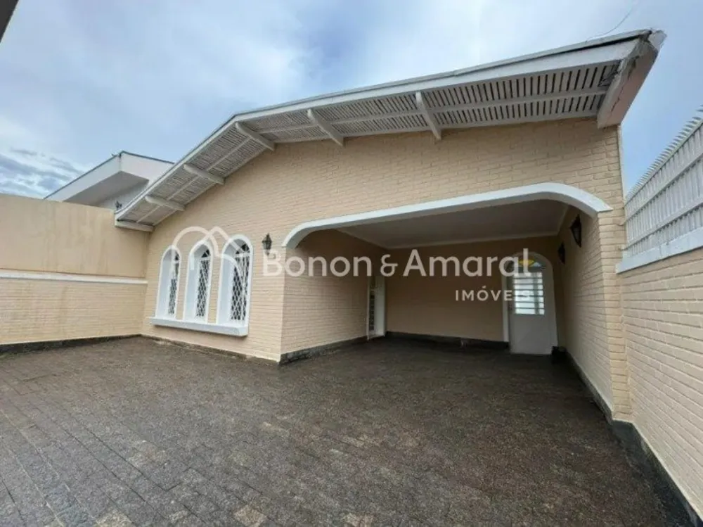 Casa, 3 quartos, 263 m² - Foto 1
