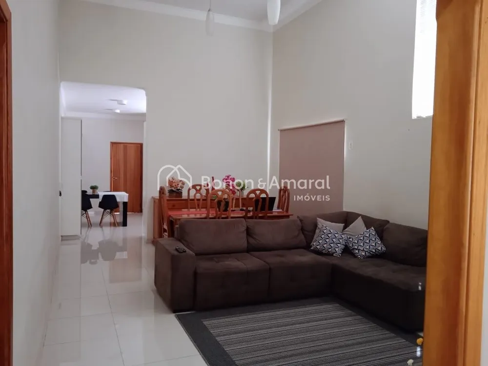 Casa, 3 quartos, 237 m² - Foto 4