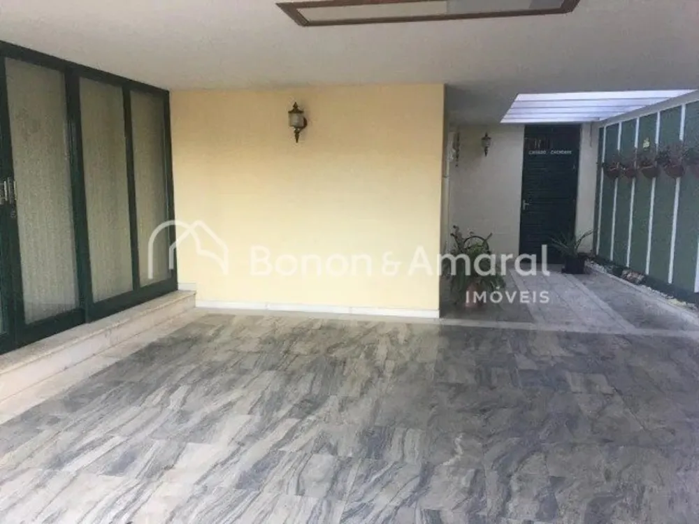 Casa, 5 quartos, 261 m² - Foto 2