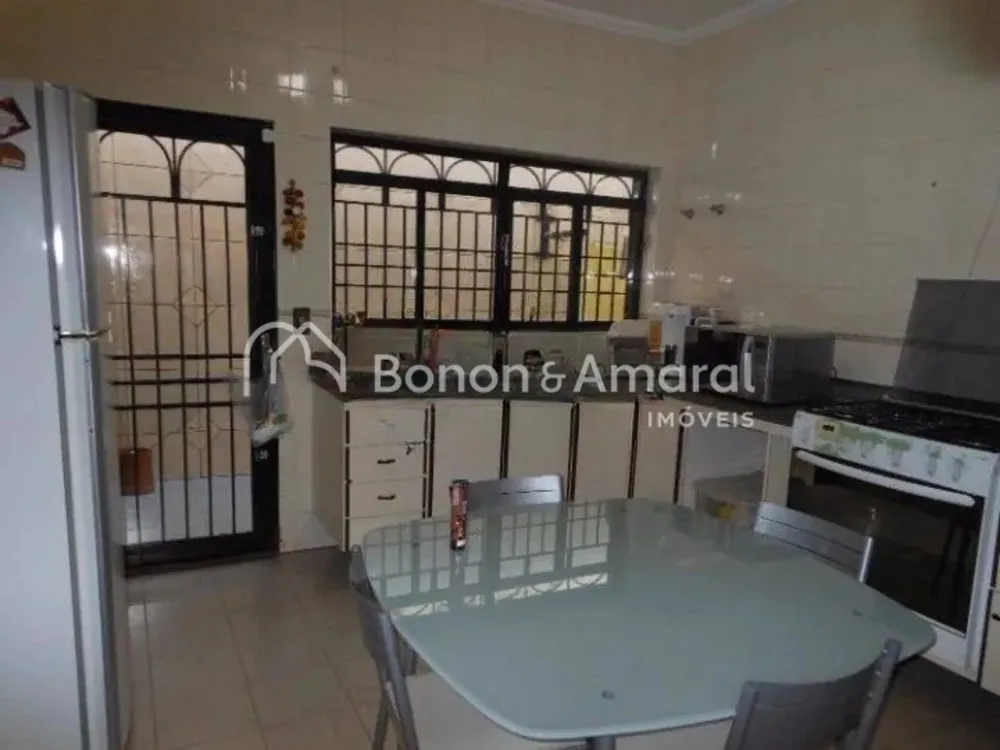 Casa, 3 quartos, 248 m² - Foto 2