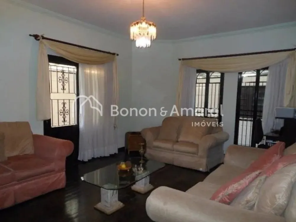 Casa, 3 quartos, 248 m² - Foto 1