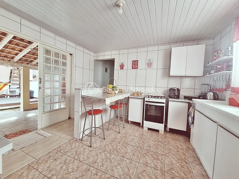 Casa, 3 quartos, 293 m² - Foto 2