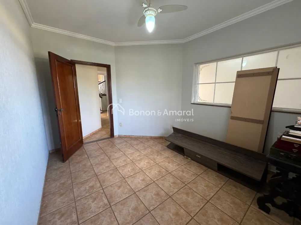 Chácara, 3 quartos, 505 m² - Foto 1