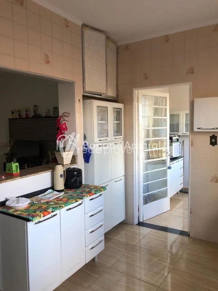 Casa, 4 quartos, 250 m² - Foto 4