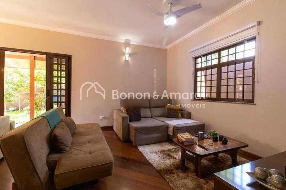 Casa, 5 quartos, 258 m² - Foto 2