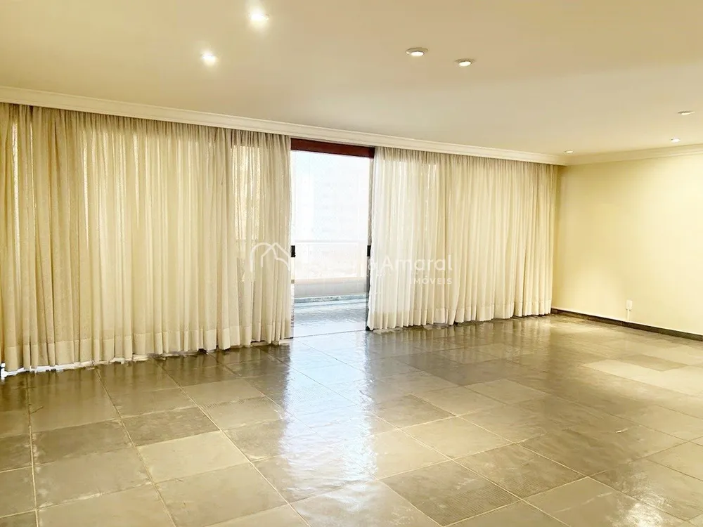 Apartamento, 4 quartos, 208 m² - Foto 1