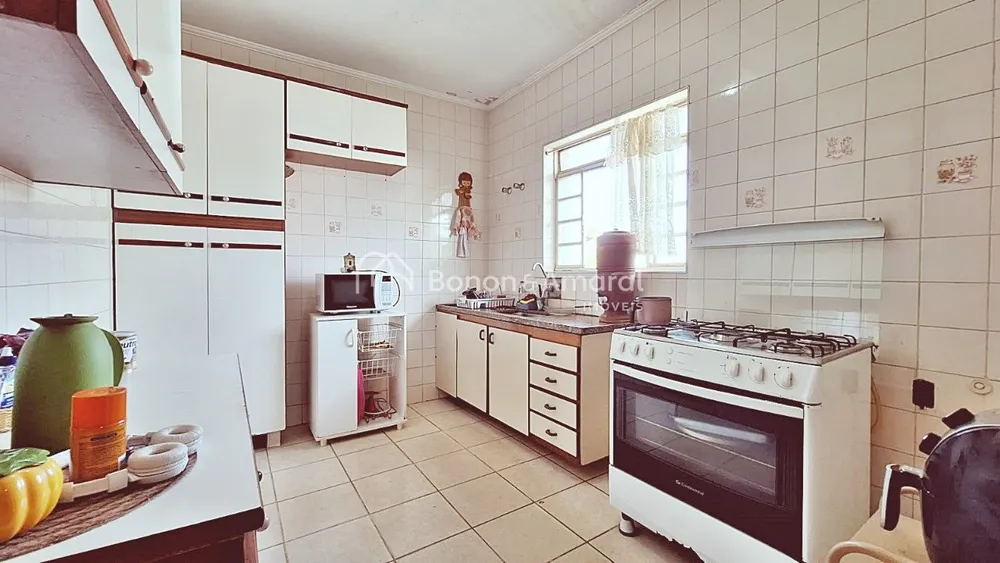 Casa, 4 quartos, 270 m² - Foto 4