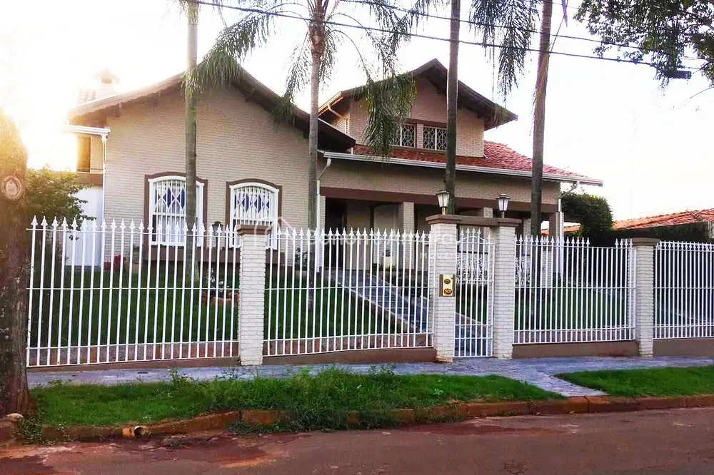 Casa, 4 quartos, 542 m² - Foto 1