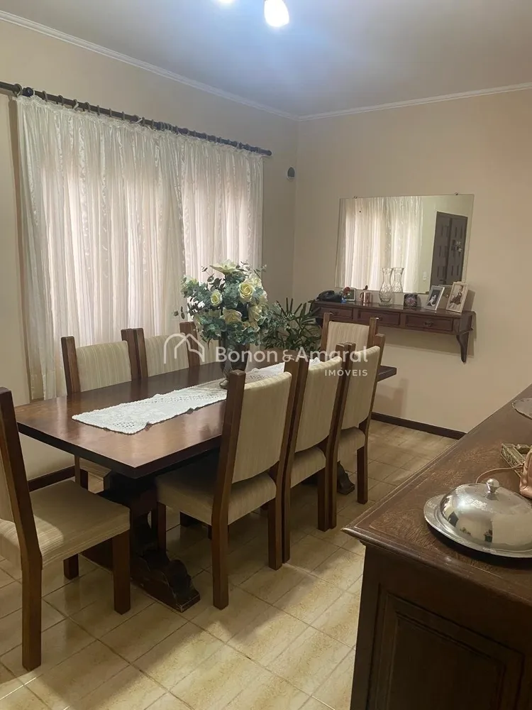 Casa, 3 quartos, 213 m² - Foto 1