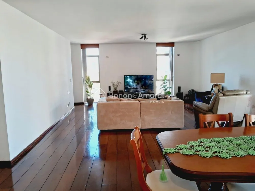 Apartamento, 3 quartos, 211 m² - Foto 1