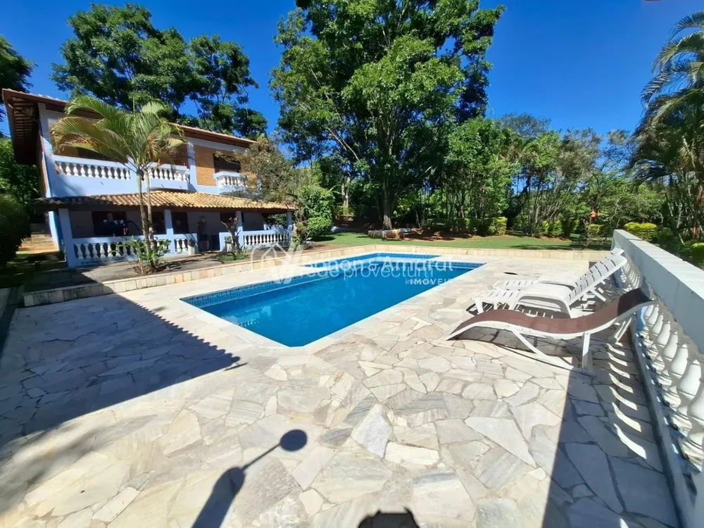 Chácara, 3 quartos, 10000 m² - Foto 1