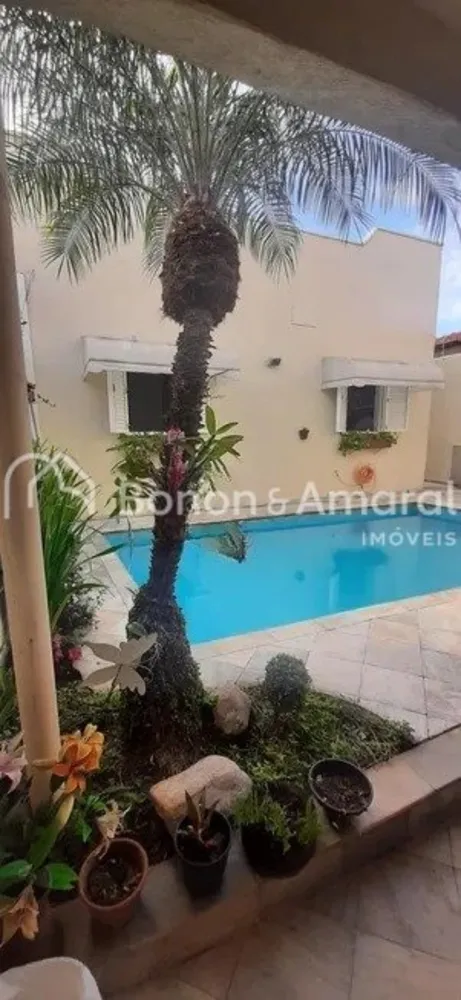 Casa, 3 quartos, 230 m² - Foto 9