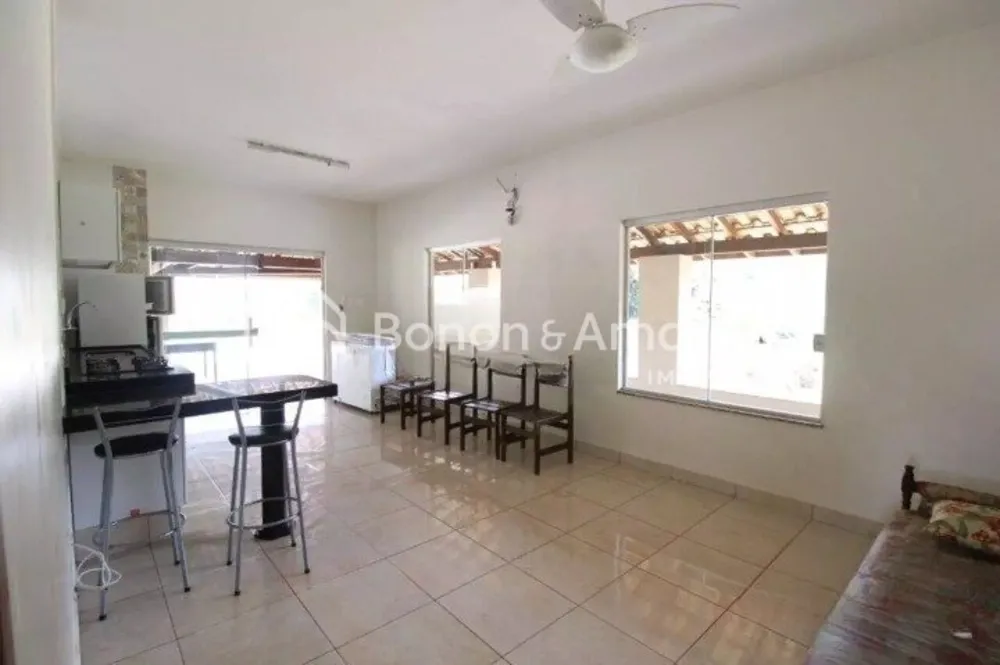 Chácara, 4 quartos, 3680 m² - Foto 2
