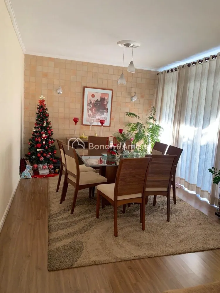 Casa, 3 quartos, 281 m² - Foto 1