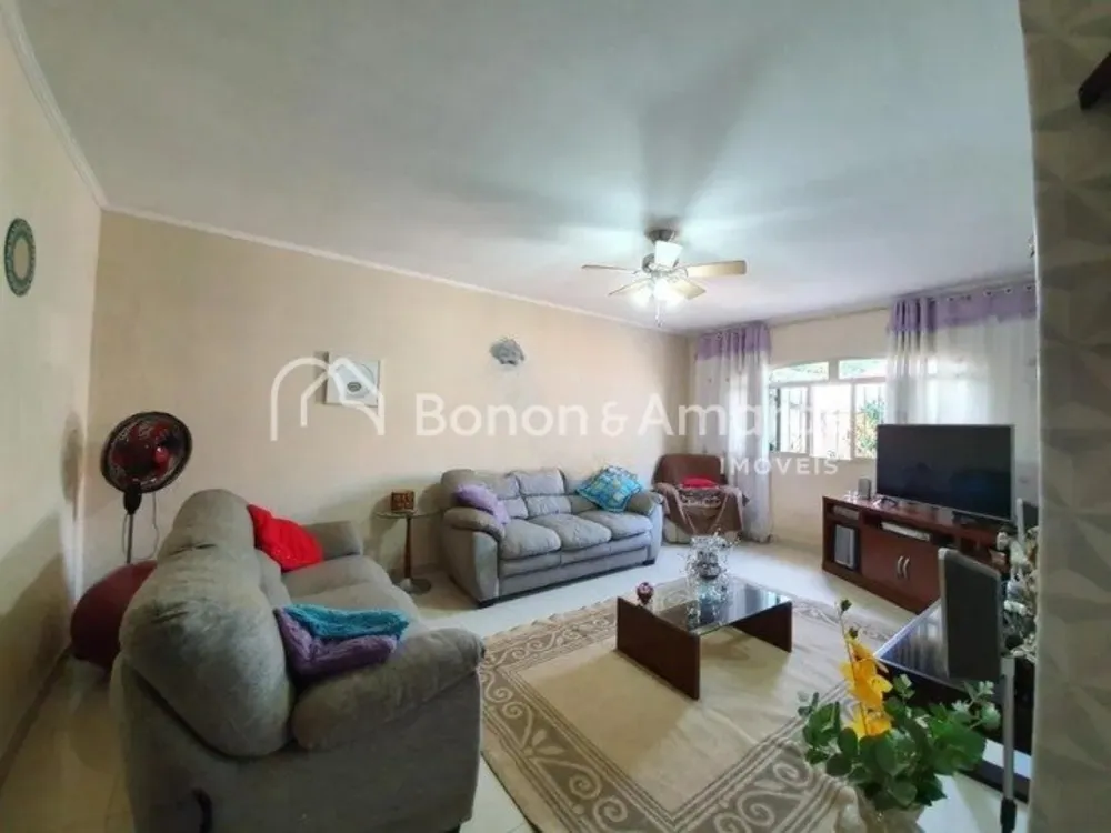Casa, 3 quartos, 220 m² - Foto 1