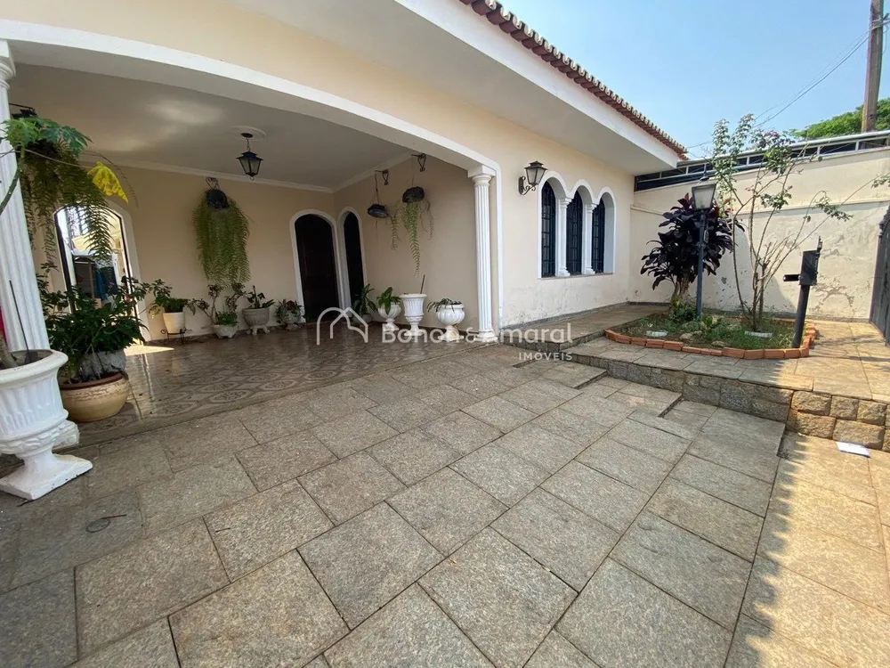 Casa, 3 quartos, 195 m² - Foto 1